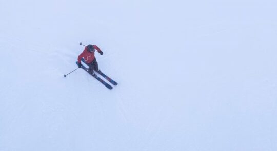 https://www.whistlerdailypost.com/wp-content/uploads/2024/01/Skiing-in-Whistler-p-540x295.jpg
